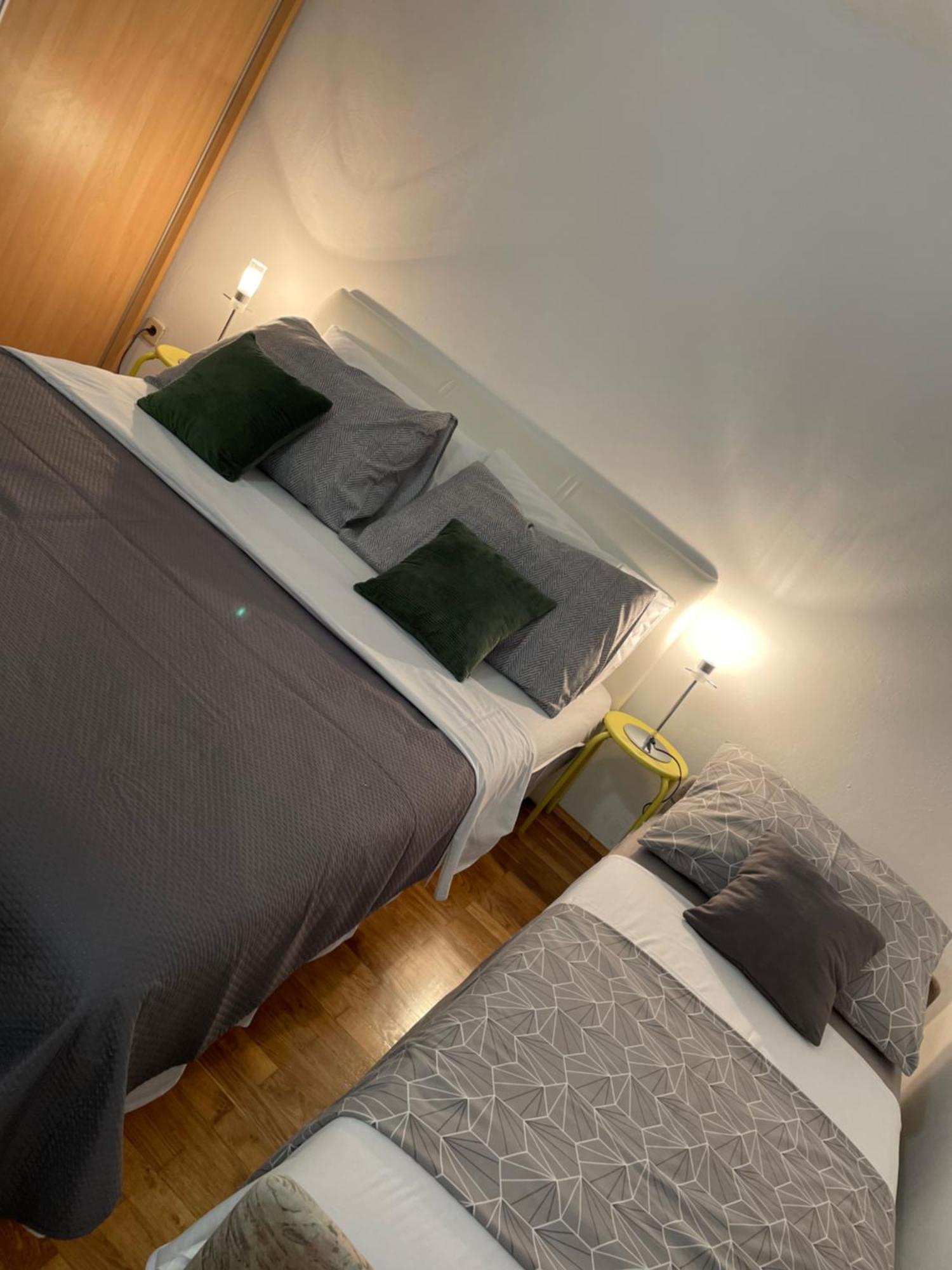 SanMari Hotel Novi Vinodolski Bagian luar foto