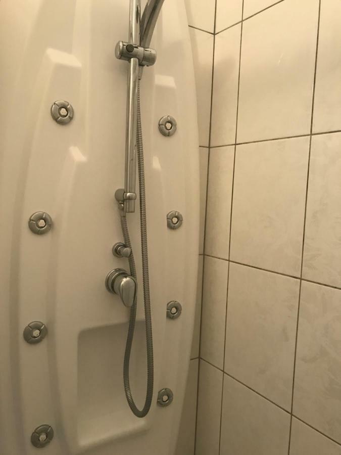 SanMari Hotel Novi Vinodolski Bagian luar foto