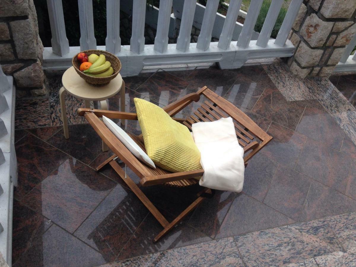 SanMari Hotel Novi Vinodolski Bagian luar foto
